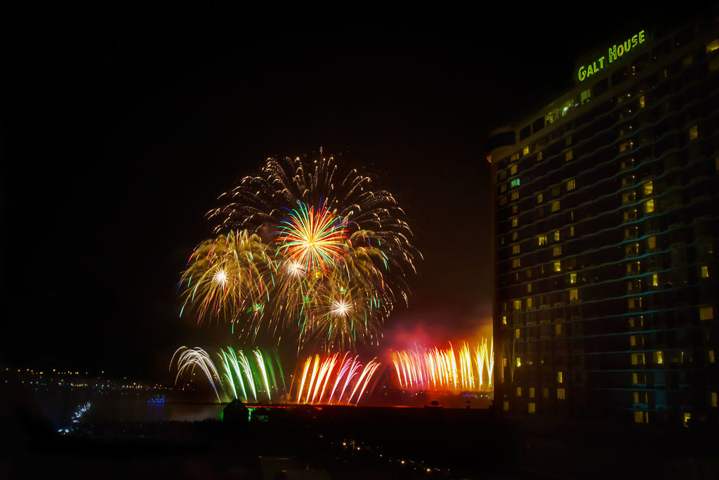 thunder-over-louisville-2014.jpg